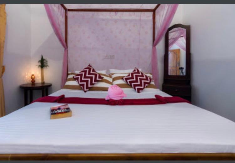 Sea Rock Beach Hotel Arugam Bay Zewnętrze zdjęcie